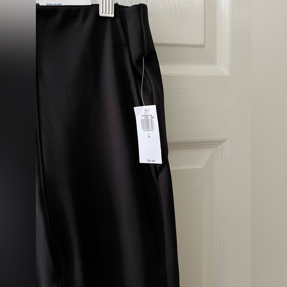 Old Navy High Waisted Powersoft Wide Leg Pants NWT - Picture 3 of 4